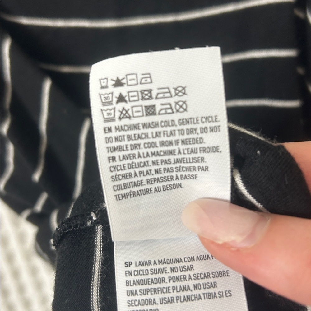 American Eagle Soft & Sexy Black and White Stripe Tank Small - Picture 6 of 6